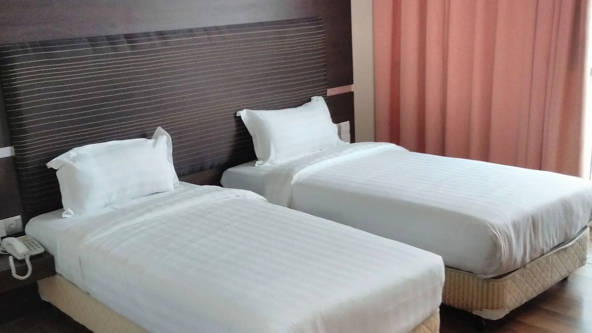 Courtyard Hotel 1Borneo Kota Kinabalu