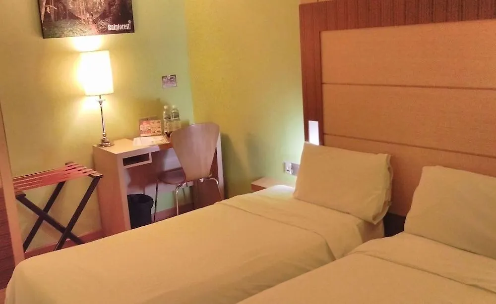 Courtyard Hotel 1Borneo Kota Kinabalu