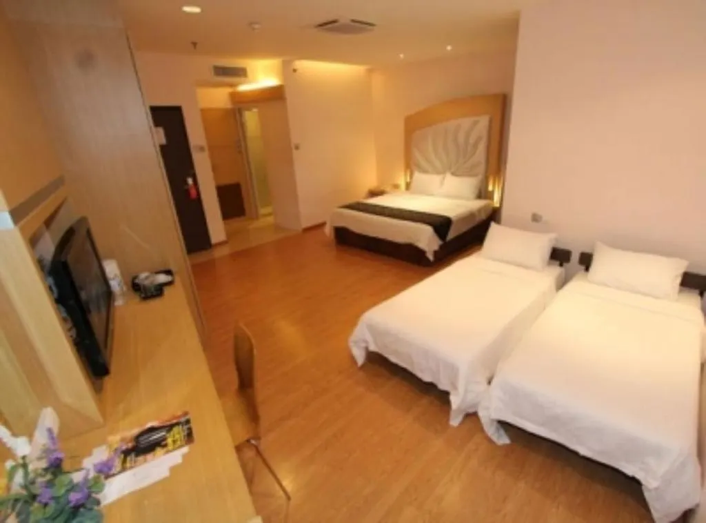 Courtyard Hotel 1Borneo Kota Kinabalu