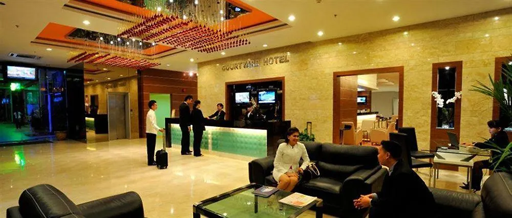 Courtyard Hotel 1Borneo Kota Kinabalu