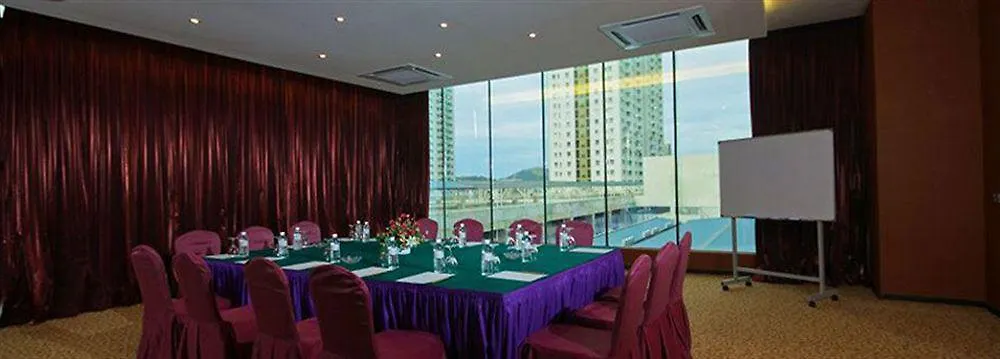 Courtyard Hotel 1Borneo Kota Kinabalu