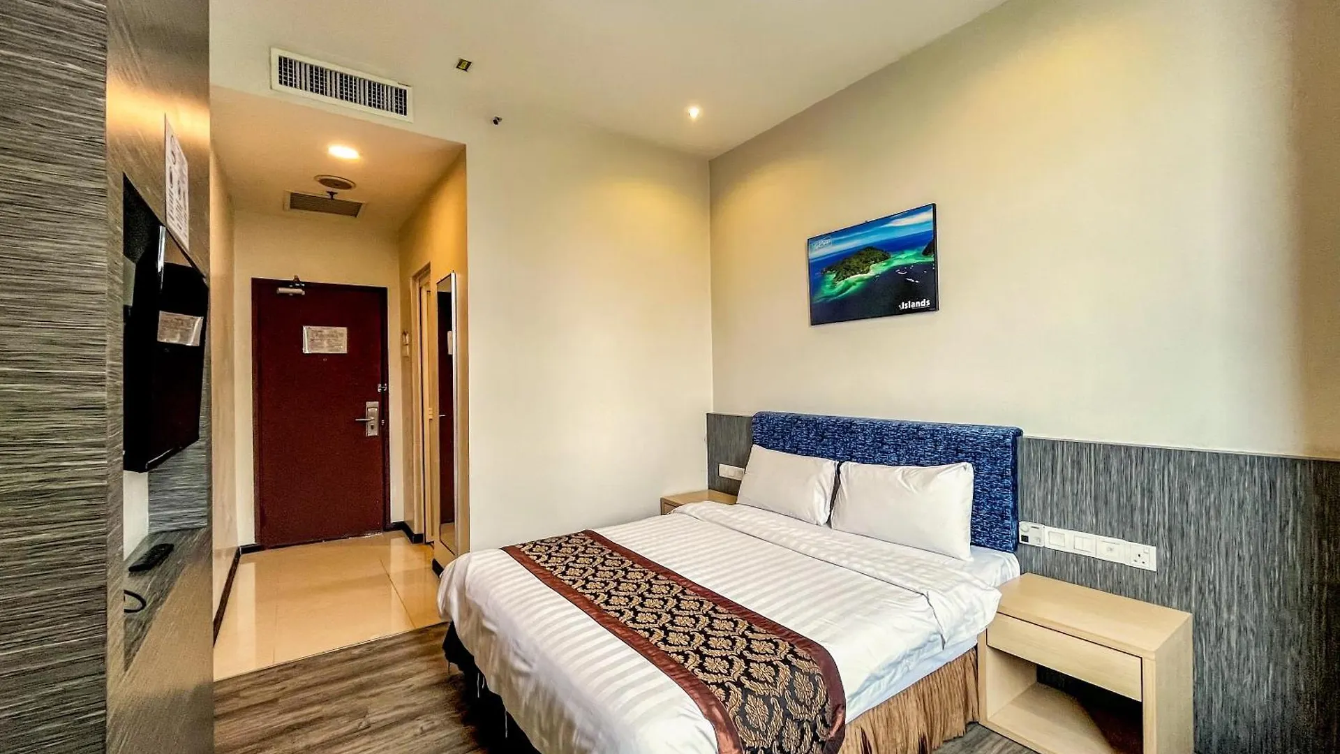 Courtyard Hotel 1Borneo Kota Kinabalu